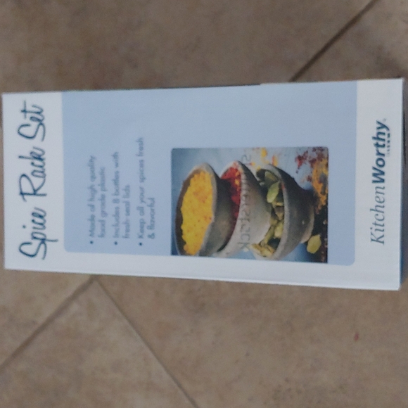 SPICE RACK 8 jars Rotating - Picture 5 of 5